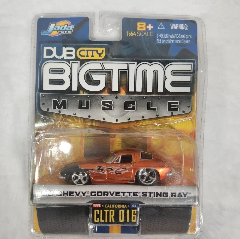 Ada Orange 63 Chevy Corvette and Silver 67 Chevy Toy Cars Set.